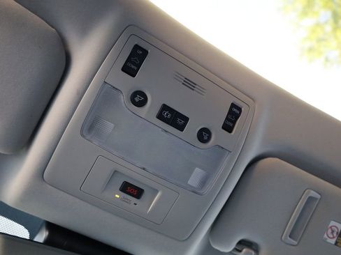 Used 2019 Lexus IS 300 image 36