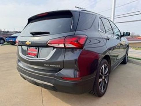 Used 2022 Chevrolet Equinox Premier AWD/4WD image 22