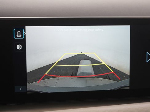 Used 2026 Hyundai Tucson SE image 27