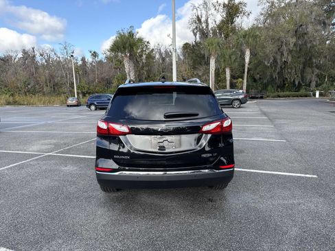 Used 2021 Chevrolet Equinox LT image 4