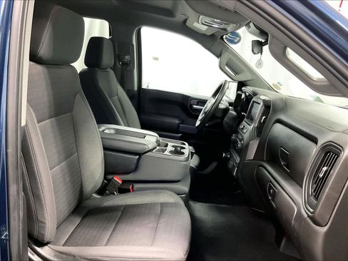 Used 2022 Chevrolet Silverado 1500 Custom image 11