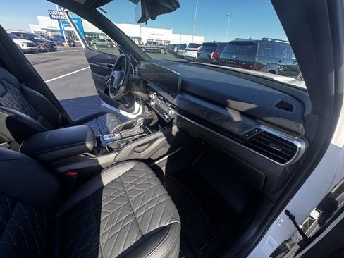 Used 2025 Kia Telluride SX Prestige X-Line image 11