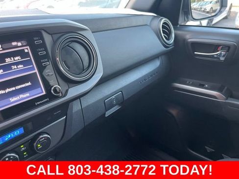 Used 2021 Toyota Tacoma TRD Sport w/ Technology Package AWD/4WD image 26