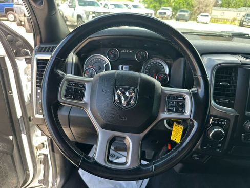 Used 2021 RAM 1500 Classic Warlock AWD/4WD image 39
