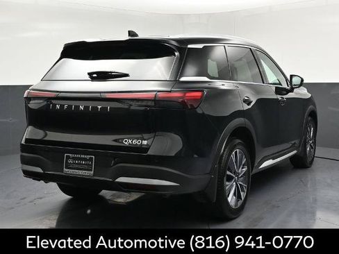 Certified 2026 INFINITI QX60 Luxe w/ Cargo Package AWD/4WD image 4