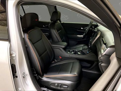 Used 2023 GMC Acadia AT4 w/ Technology Package AWD/4WD image 18