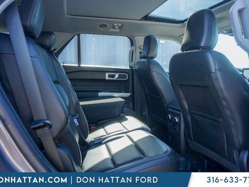 Used 2022 Ford Explorer XLT w/ Equipment Group 202A image 26
