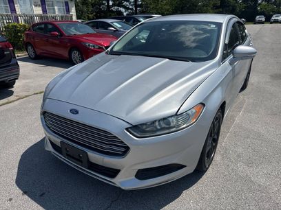 Used 2016 Ford Fusion SE
