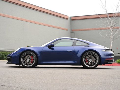 Used 2021 Porsche 911 Carrera S image 10