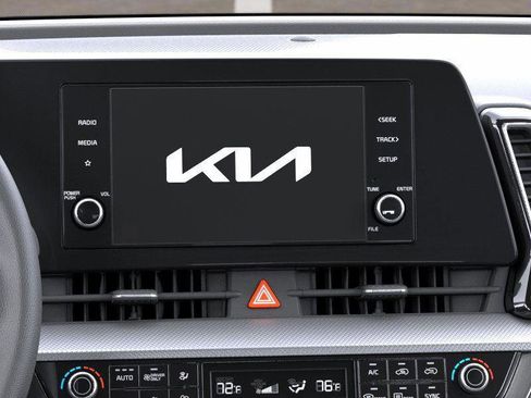 New 2025 Kia Sportage LX image 20