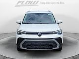 New 2025 Volkswagen Taos SE image 2