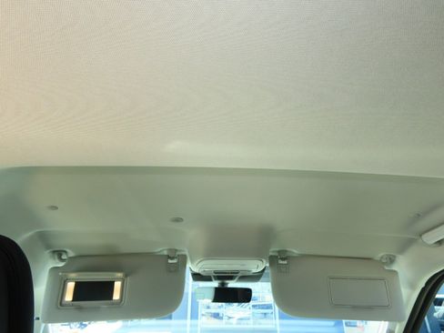 New 2026 Lincoln Navigator Premiere image 22