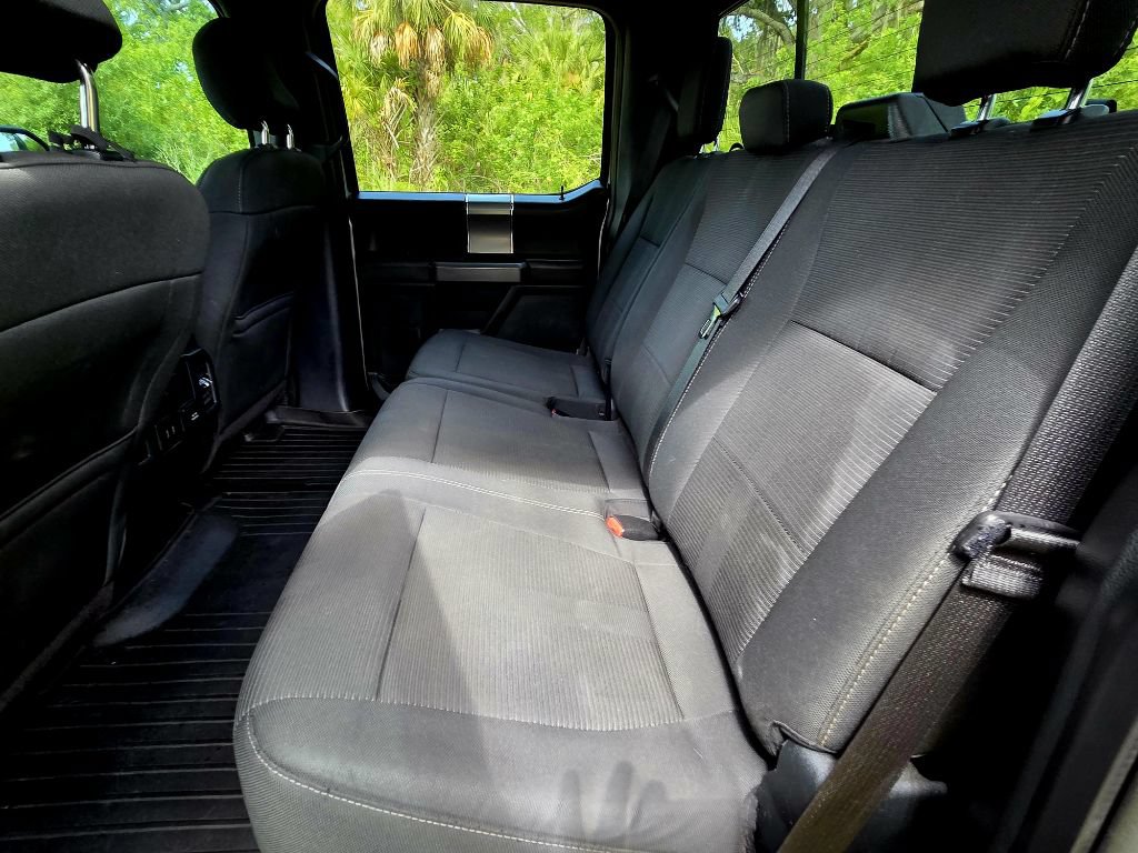 Used 2017 Ford F150 XLT w/ Equipment Group 302A Luxury RWD image 7