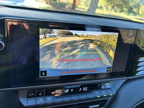 Certified 2025 Toyota Camry SE image 25