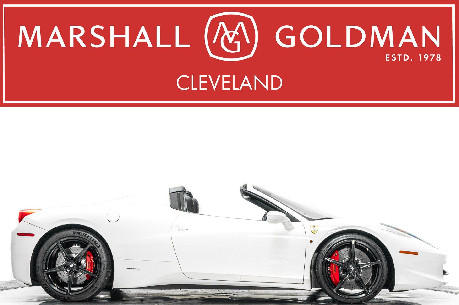 Used 2015 Ferrari 458 Spider RWD image 1