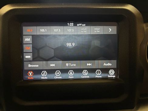 Used 2021 Jeep Gladiator Sport image 19