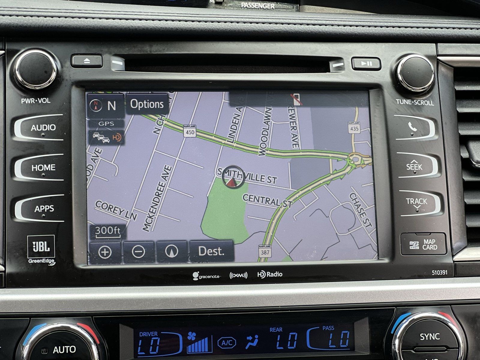 Used 2019 Toyota Highlander Limited AWD/4WD image 19