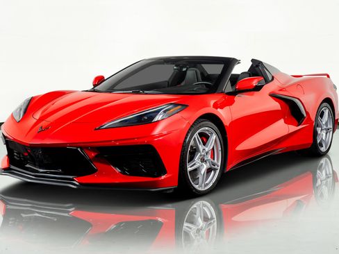 Used 2020 Chevrolet Corvette Stingray Convertible w/ 1LT image 23