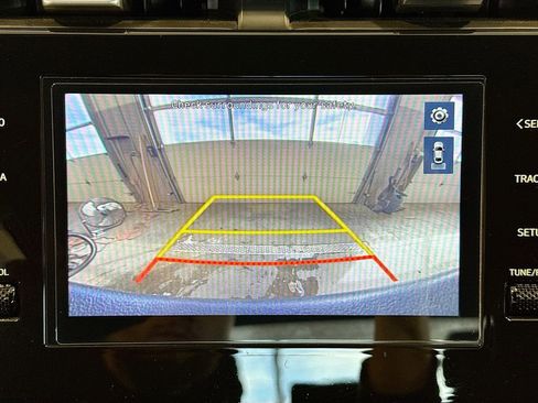 Used 2023 Hyundai Santa Cruz SE image 11