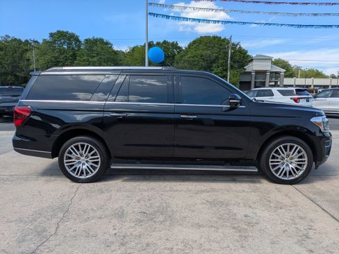 Used 2022 Ford Expedition Max Limited RWD image 5