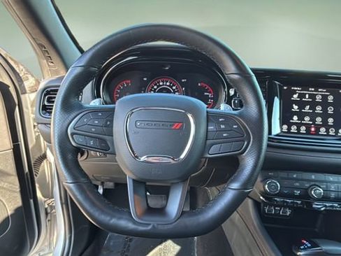 Used 2024 Dodge Durango GT image 11
