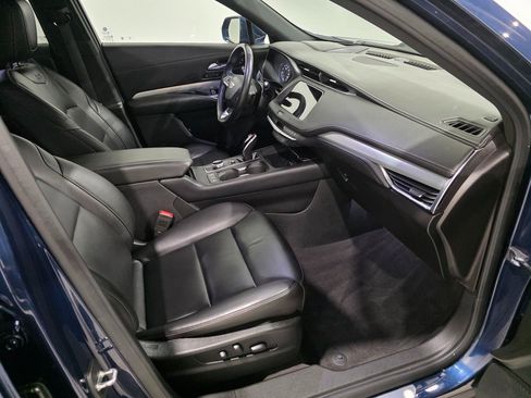 Used 2020 Cadillac XT4 Premium Luxury image 23
