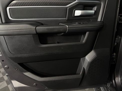 Used 2025 RAM 2500 Big Horn image 27