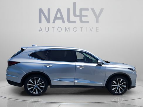 Used 2025 Acura MDX FWD w/ Technology Package image 6
