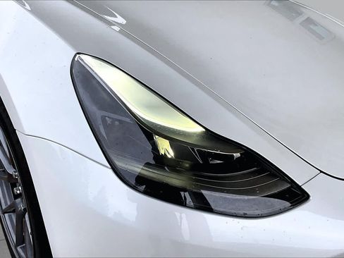 Used 2023 Tesla Model 3 Standard Range RWD image 24