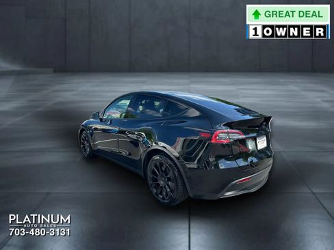 Used 2021 Tesla Model Y Long Range AWD/4WD image 7