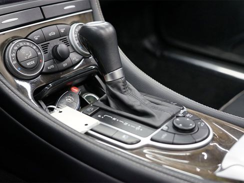 Used 2012 Mercedes-Benz SL 550 image 20