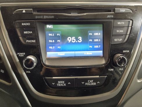 Used 2015 Hyundai Elantra SE w/ Option Group 02 FWD image 25