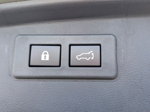 Used 2023 Subaru Outback Limited image 13