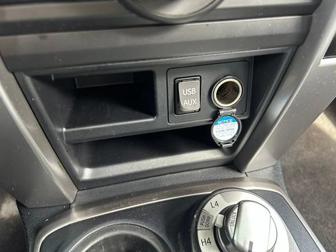 Used 2019 Toyota 4Runner SR5 Premium AWD/4WD image 32