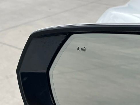 Used 2021 Chevrolet Tahoe High Country w/ Premium Package image 21