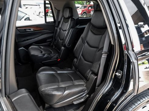 Used 2019 Cadillac Escalade Premium Luxury w/ LPO, Radiant Package RWD image 42