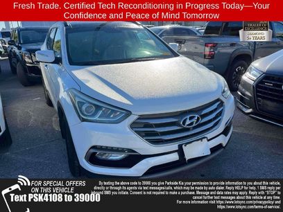 Used 2018 Hyundai Santa Fe Sport w/ 2.4L Tech Package 04