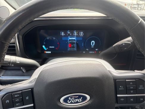 Used 2026 Ford F350 Lariat w/ Black Appearance Package AWD/4WD image 17