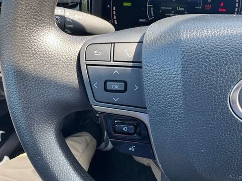 Used 2026 Toyota Camry LE w/ Convenience Package FWD image 21
