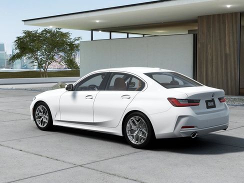 Used 2026 BMW 330i Sedan RWD image 2