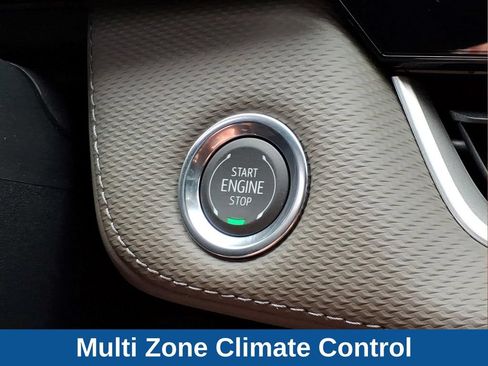 New 2027 Chevrolet Equinox LT w/ Convenience Package II FWD image 11