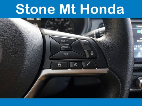 Used 2024 Nissan Kicks SV image 25