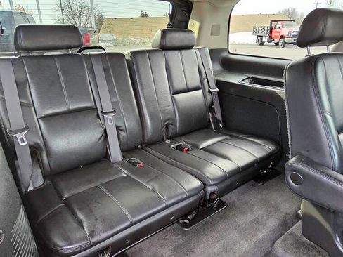 Used 2008 GMC Yukon Denali image 15
