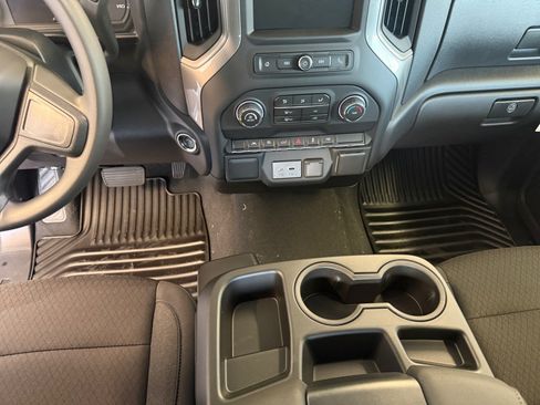 New 2026 Chevrolet Silverado 1500 Custom w/ Turbomax Blackout Package RWD image 21