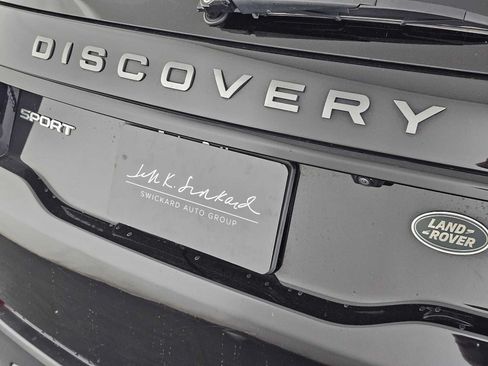 Used 2016 Land Rover Discovery Sport SE AWD/4WD image 13