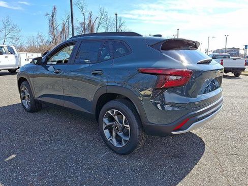 New 2026 Chevrolet Trax LT w/ Driver Confidence Package image 3