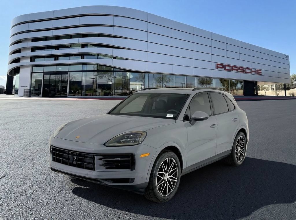 Used 2026 Porsche Cayenne AWD/4WD image 1