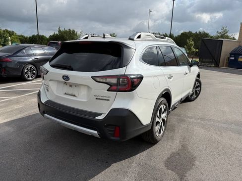 Used 2022 Subaru Outback Touring XT AWD/4WD image 4