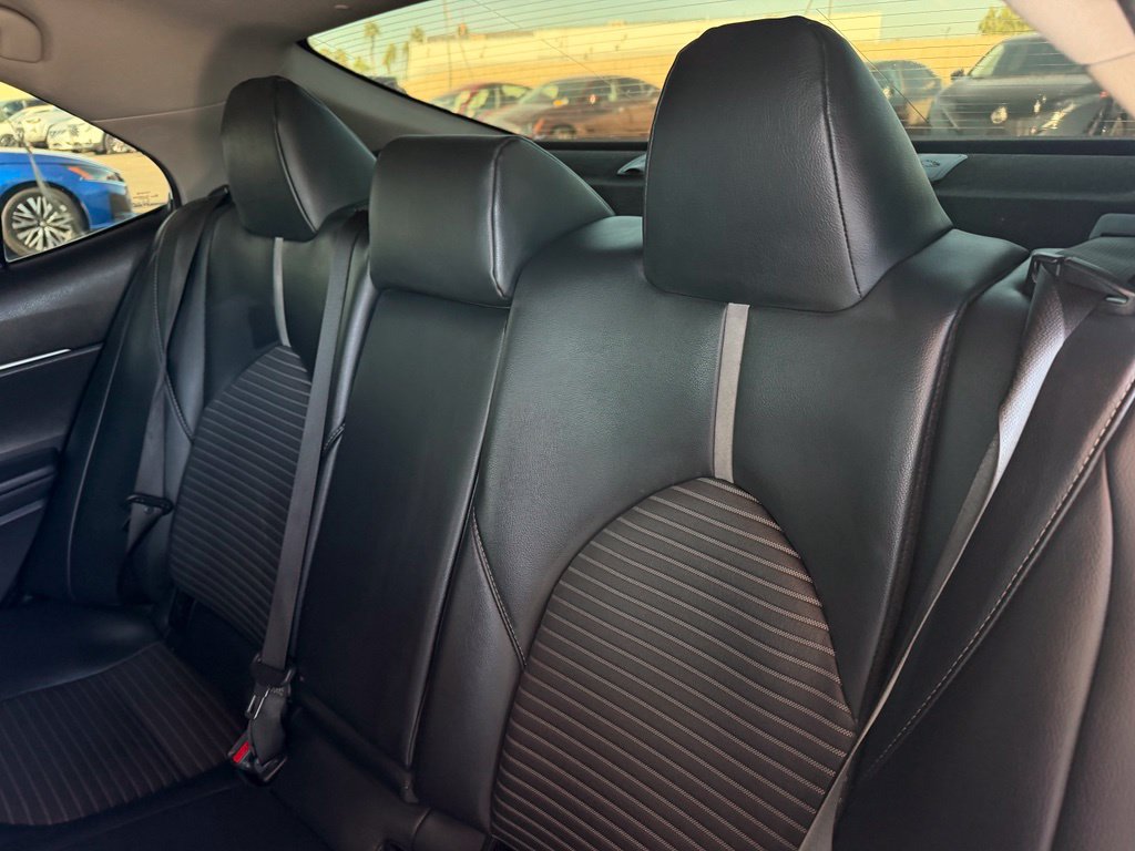 Used 2019 Toyota Camry SE w/ Protection Package (Q2) FWD image 12