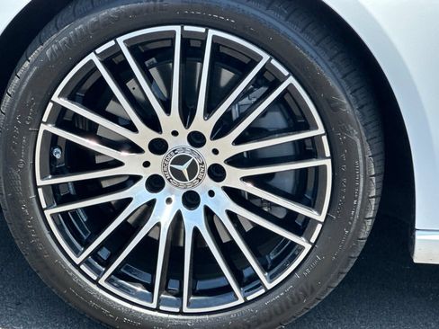 Used 2023 Mercedes-Benz C 300 Sedan image 31